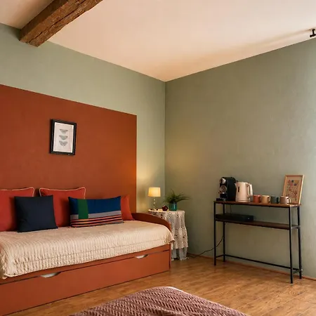 Couette-café Maison Auguste D'hôtes Aux Portes Des Cévennes